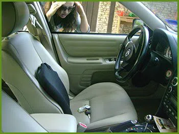Neighborhood Locksmith Services Las Vegas, NV 702-509-9682 - 20-keys-locked-in-car